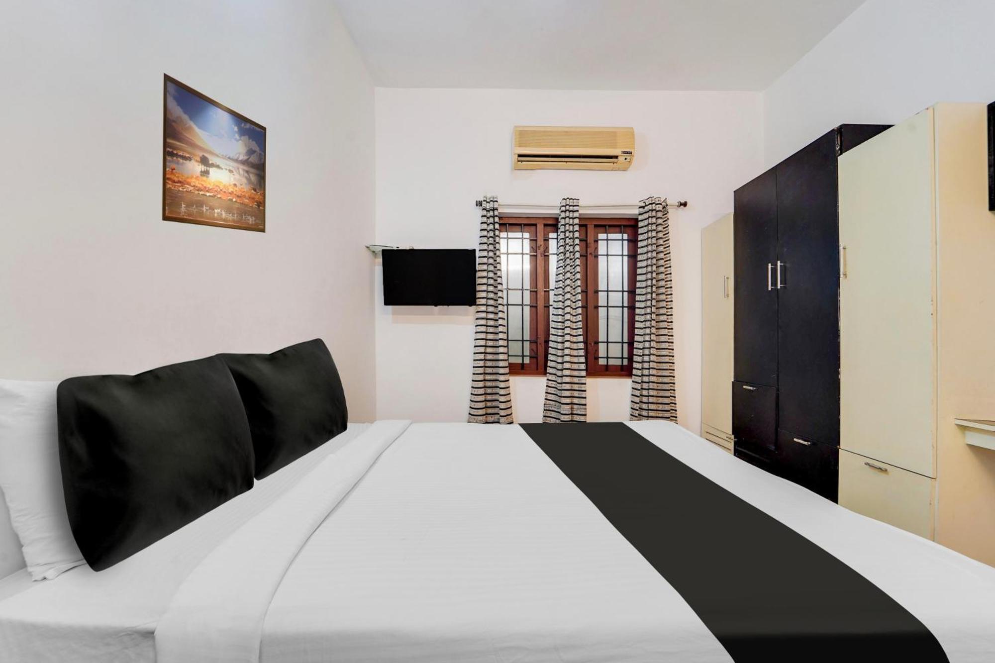 Super Hotel O Vazhakkala Kochi Exterior foto